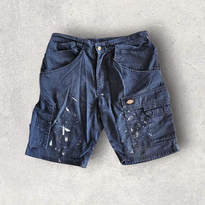 Waist - 82cm (W32)Length - 55cm Has many paint stains on the front and hole on the crouch 8/10 overall condition