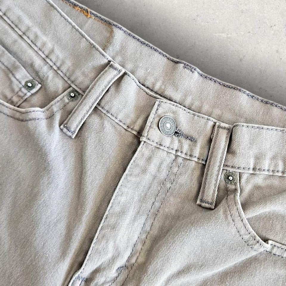 Waist - 72cm (W29)Length - 49cmIn good condition, light stain on the front 9/10 overall condition