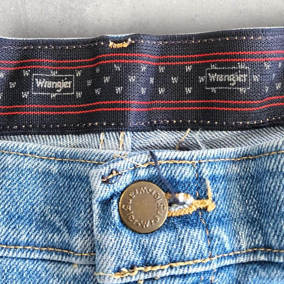 Waist - 106cm (W42)Length - 61cmIn perfect condition, no flaws 9.5/10 overall condition