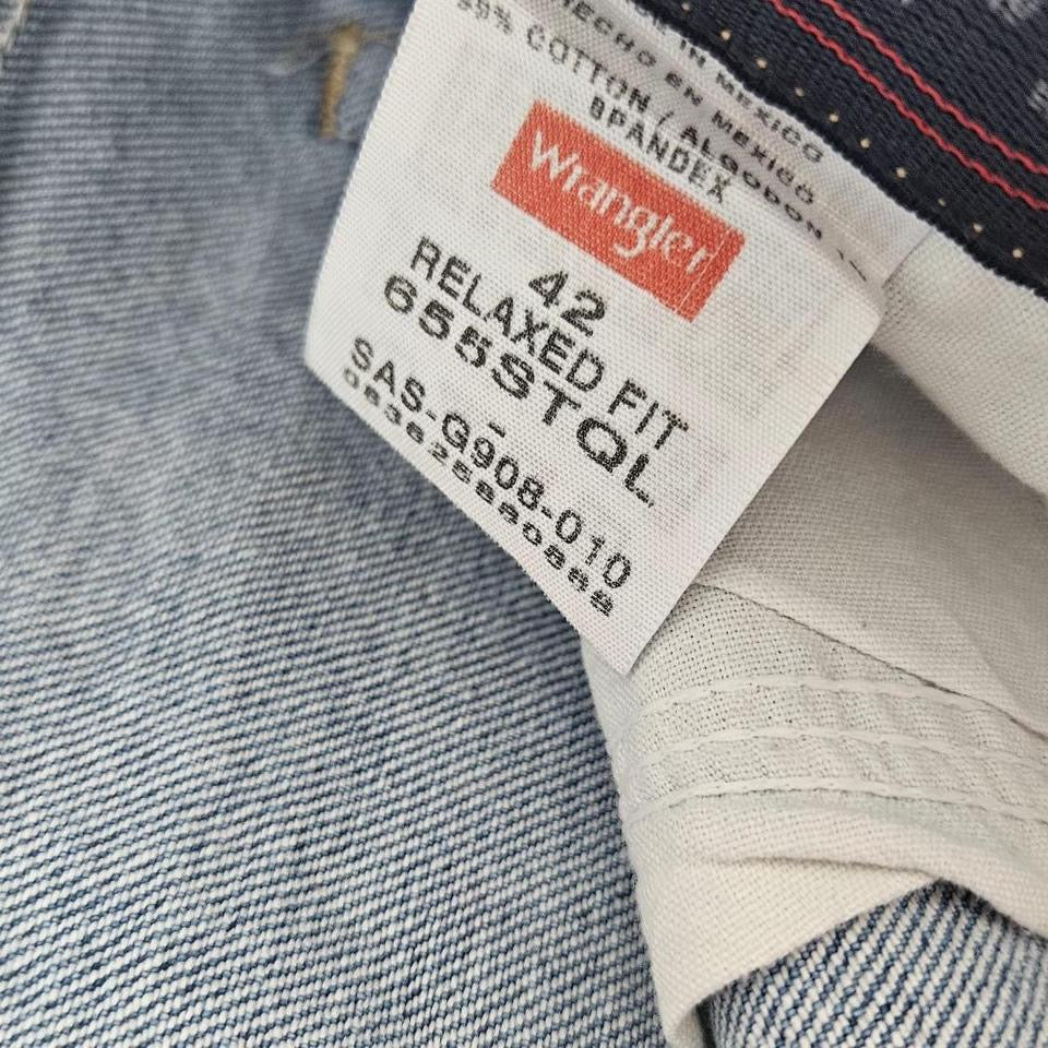 Waist - 106cm (W42)Length - 61cmIn perfect condition, no flaws 9.5/10 overall condition