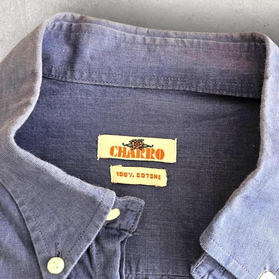 Fits man’s XLChest - 64cmLength - 79cmSleeve - 60cmIn good condition, has a sunfade 9/10 overall condition