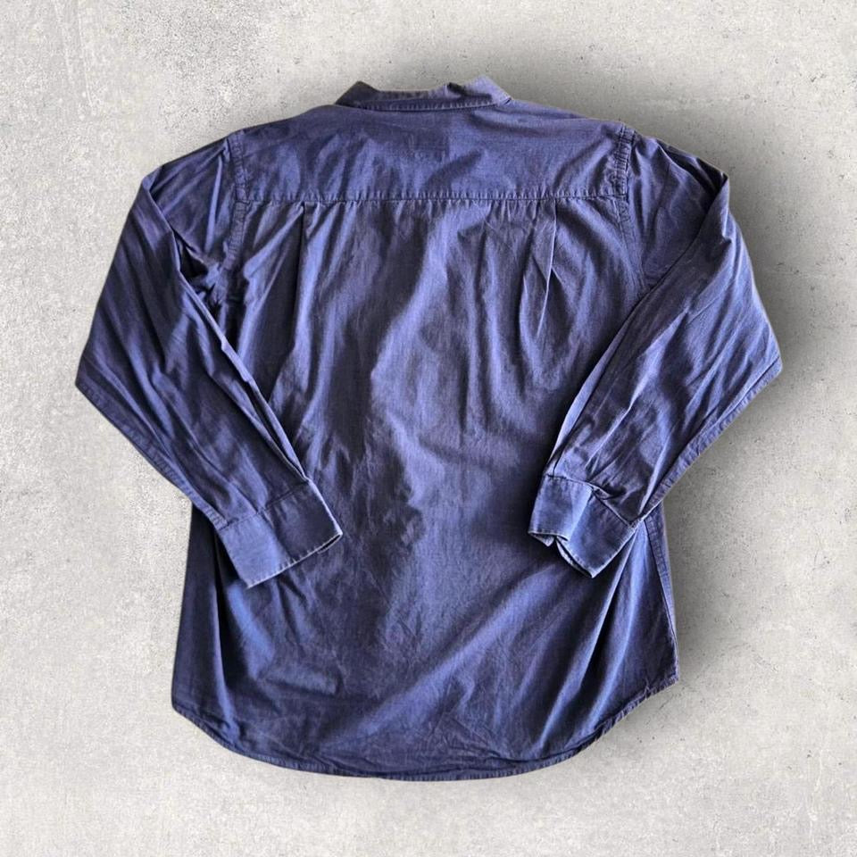 Fits man’s XLChest - 64cmLength - 79cmSleeve - 60cmIn good condition, has a sunfade 9/10 overall condition