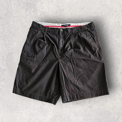 Tommy Hilfiger Black Shorts - W35Chino ShortsLizard Vintage Clothes