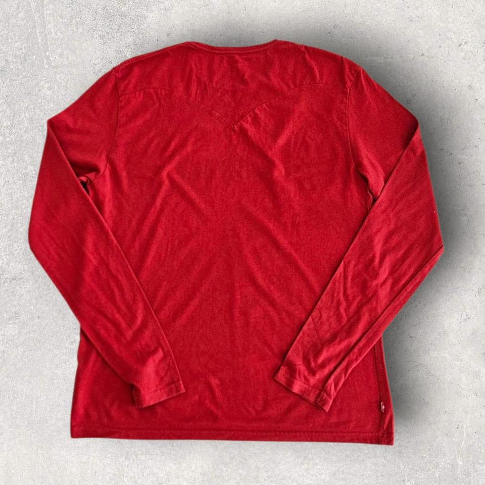 Levi’s Red Long Sleeve T-shirt - MLizard Vintage ClothesUncategorized