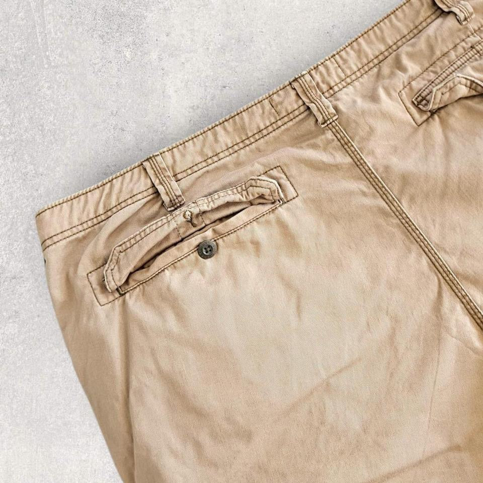 Vintage Lee Camel Brown Cargo Shorts - W48Cargo ShortsLizard Vintage Clothes