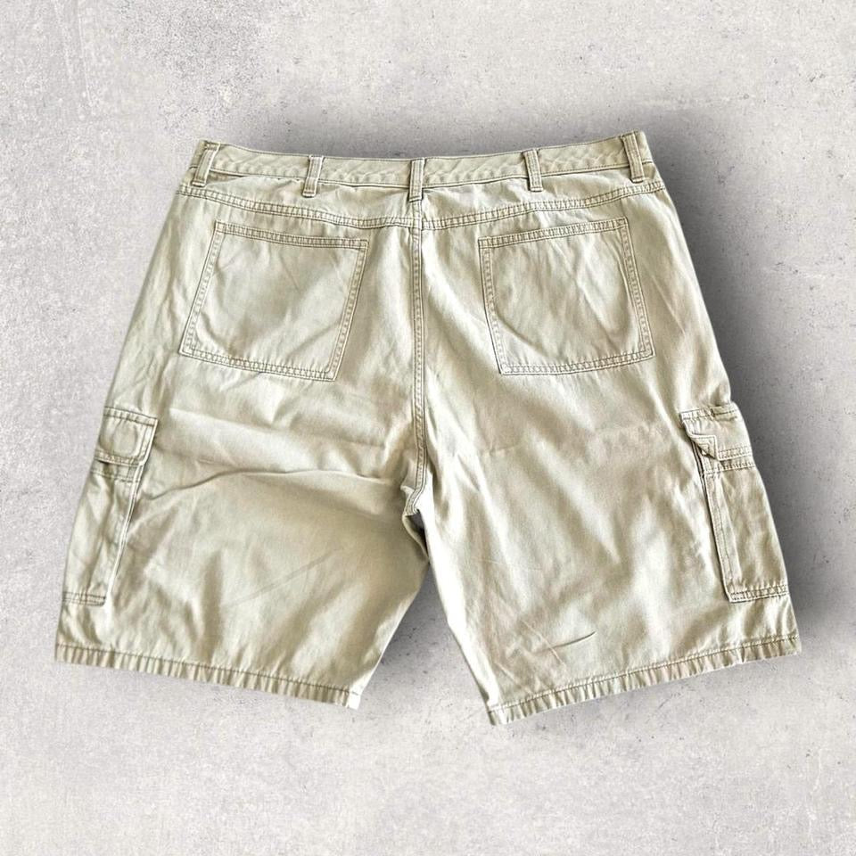 Wrangler Camel Cargo Shorts - W40UncategorizedLizard Vintage Clothes