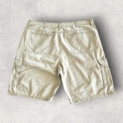 Wrangler Camel Cargo Shorts - W40UncategorizedLizard Vintage Clothes