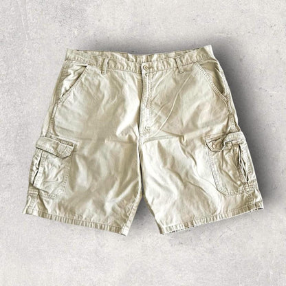 Wrangler Cream Cargo Shorts - W44Cargo ShortsLizard Vintage Clothes