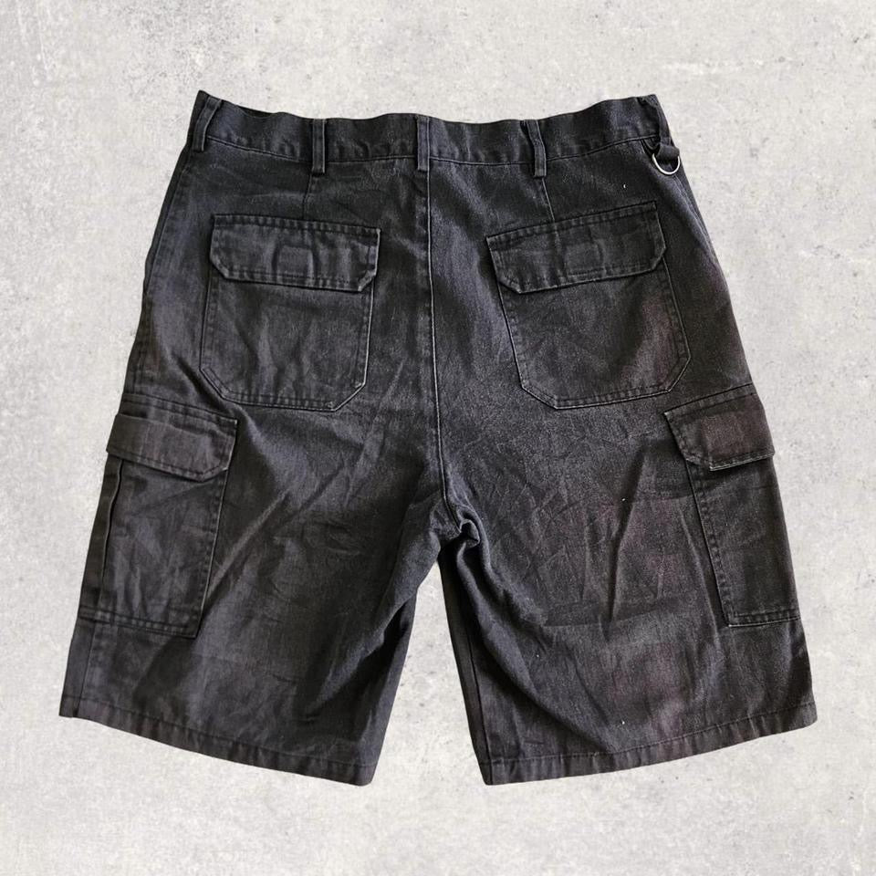 Dickies Black Cargo Shorts - W34Cargo ShortsLizard Vintage Clothes