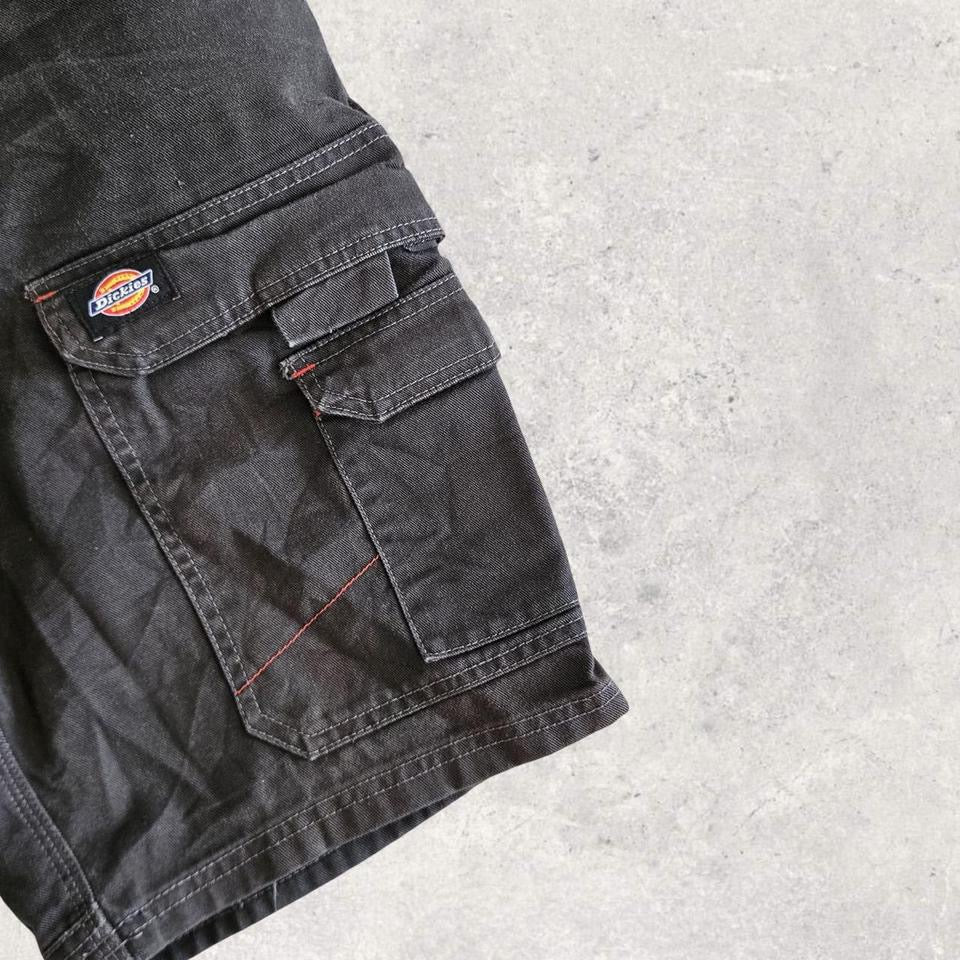 Dickies Carpenters Black Shorts - W32Cargo ShortsLizard Vintage Clothes