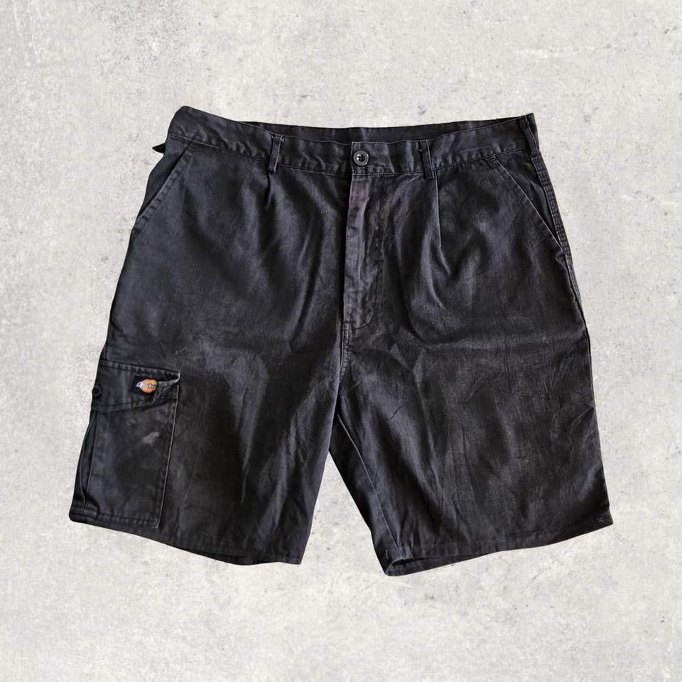 Dickies Black Cargo Shorts - W38Cargo ShortsLizard Vintage Clothes