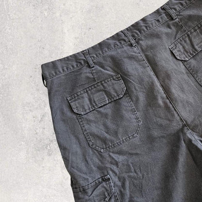 Dickies Black Cargo Shorts - W42Cargo ShortsLizard Vintage Clothes