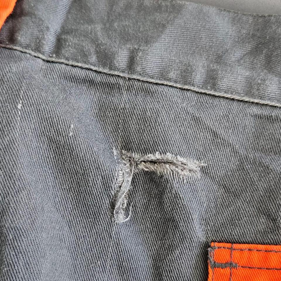 Dickies Grey Cargo Shorts - W44Cargo ShortsLizard Vintage Clothes