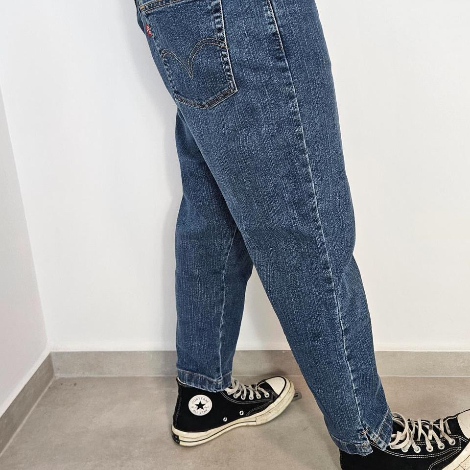 Levi’s Navy Jeans - Classic Slim StretchLizard Vintage ClothesJeans
