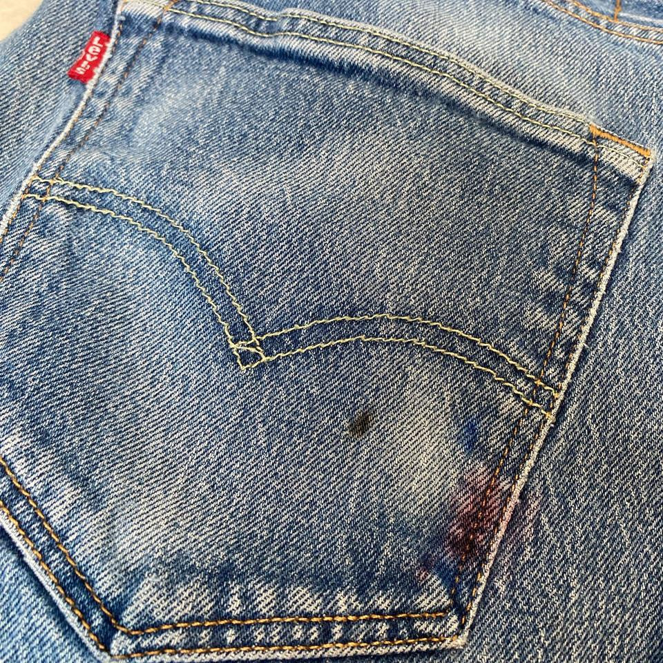 Levi’s 501 Blue JeansLizard Vintage ClothesJeans