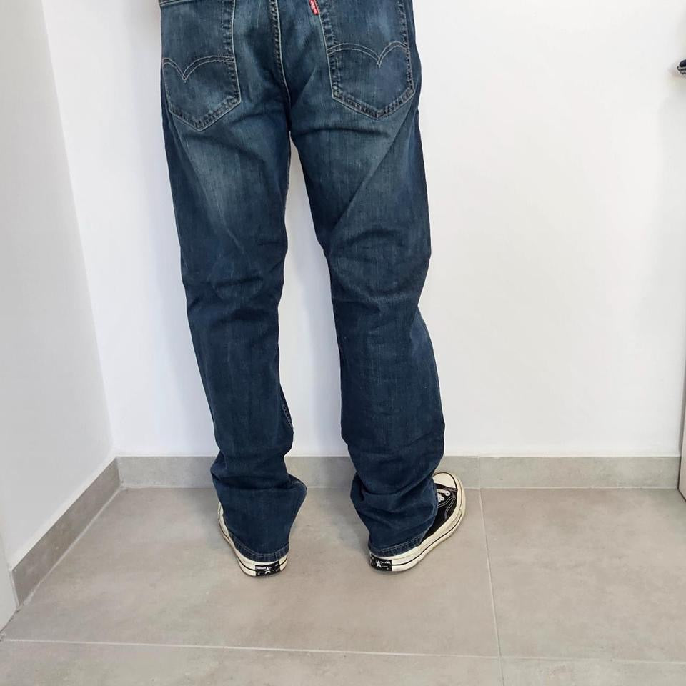 Levis Navy Jeans 36x32JeansLizard Vintage Clothes