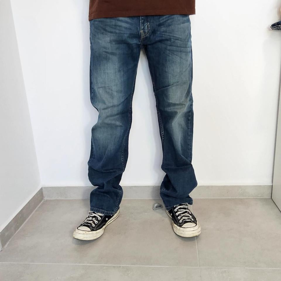 Levis Navy Jeans 36x32JeansLizard Vintage Clothes