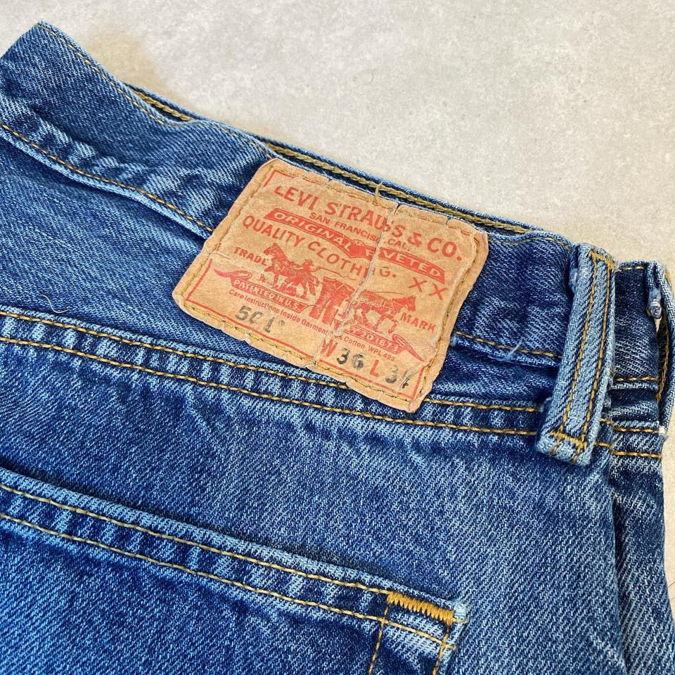Levis 501 Jeans A 36x34JeansLizard Vintage Clothes