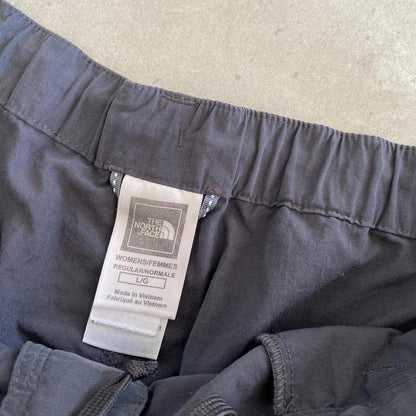 שורט טיולים אפור The North Face וינטג׳