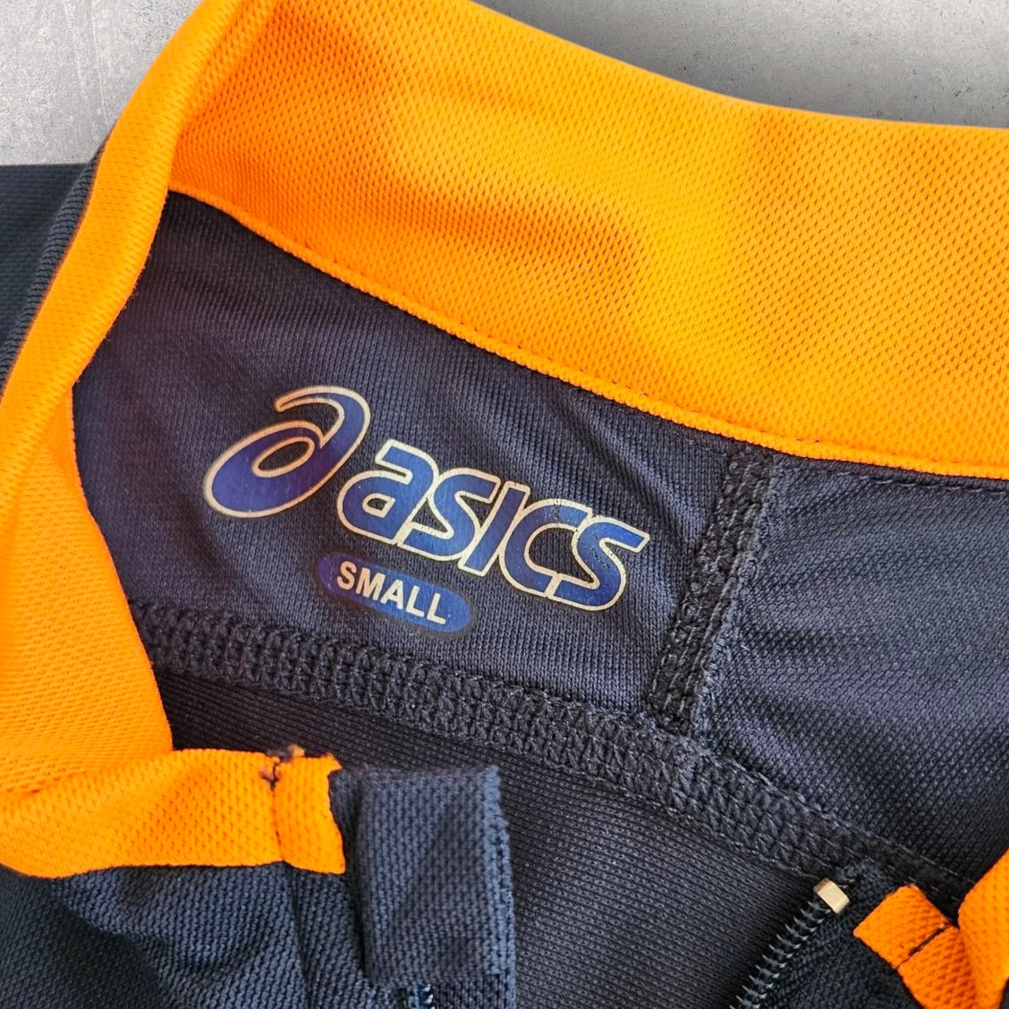 Asics 1/4 zip Biker Top - S