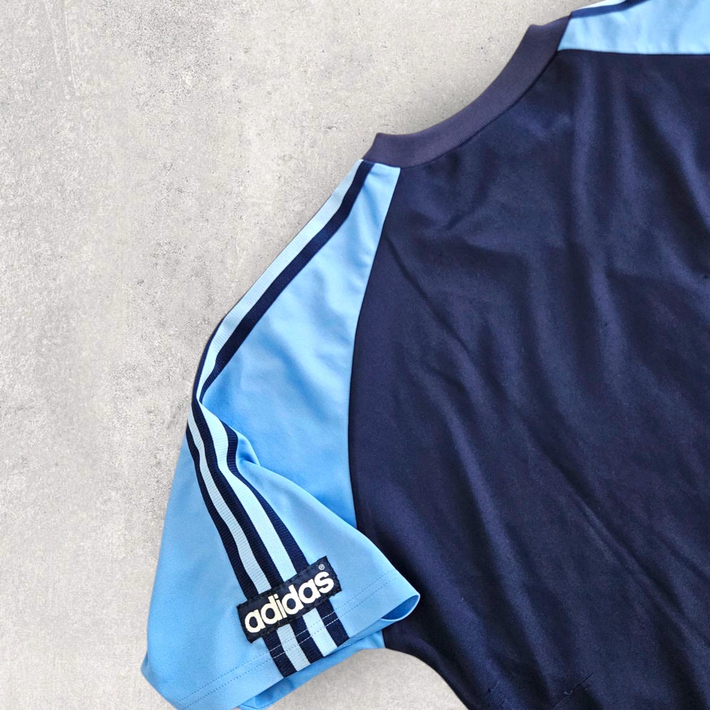 Adidas Logo Dri-fit Tshirt L Vintage Sportswear         