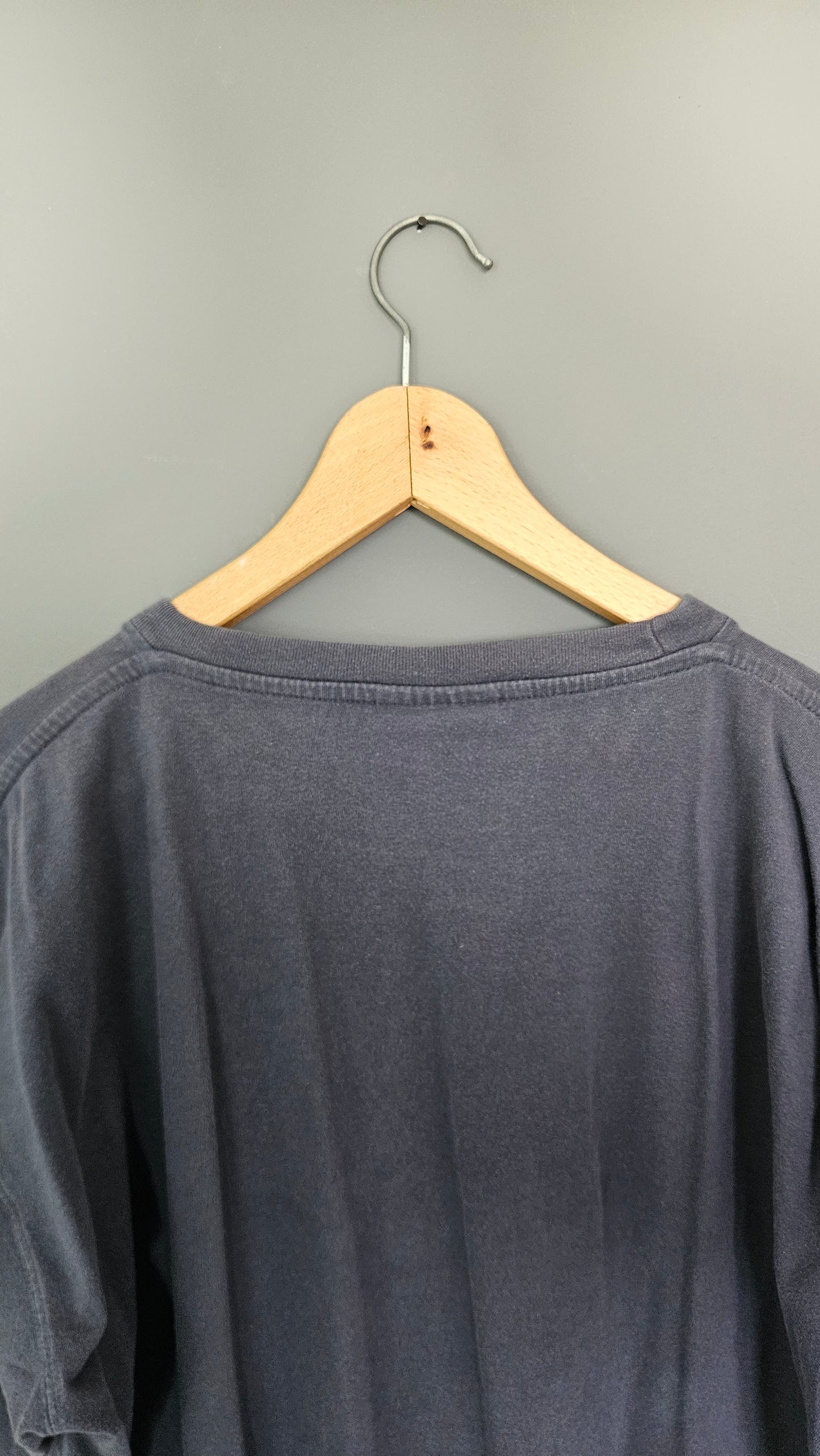 Vintage Graphic Tshirt - XL חולצת טי גרפית וינטג' יד שנייה