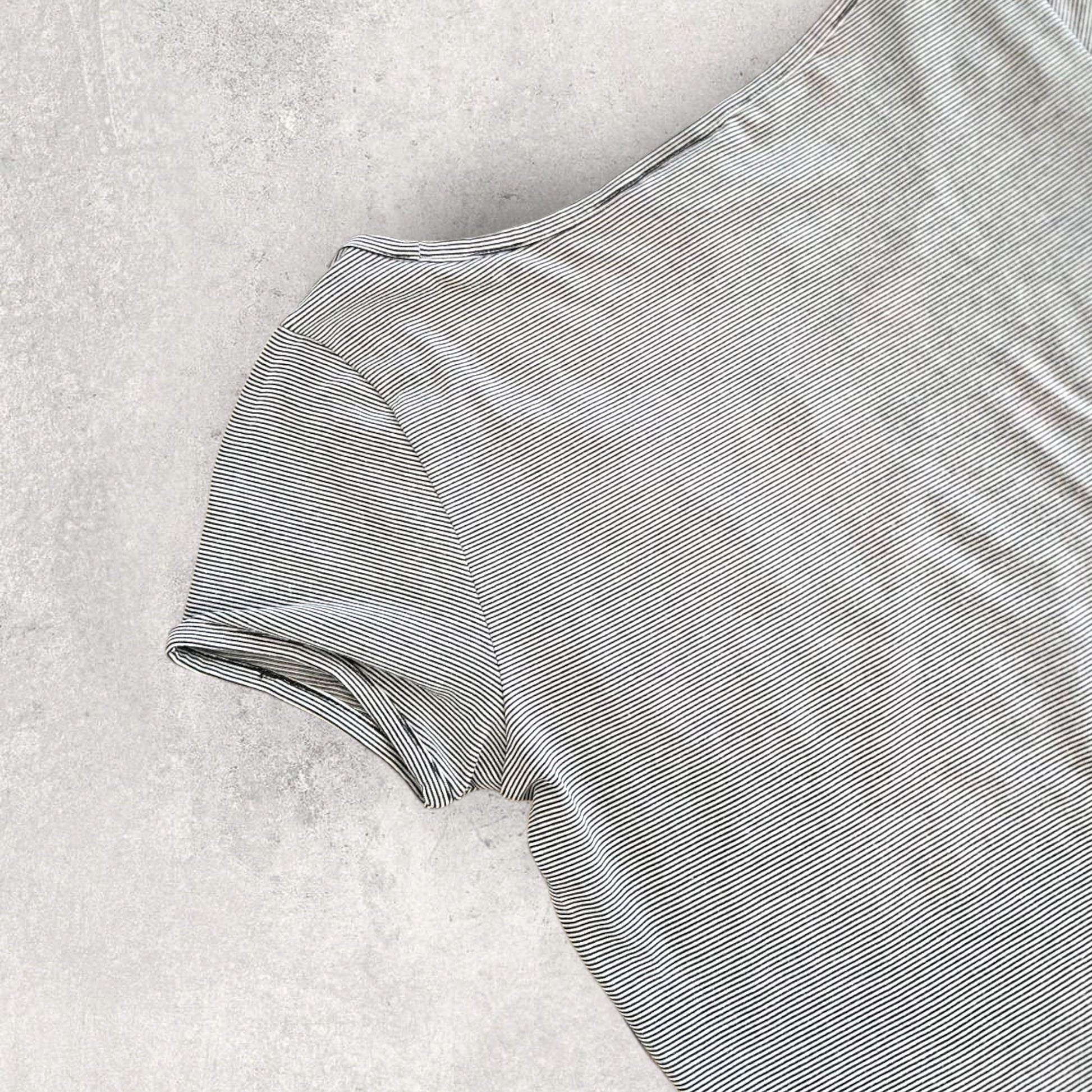 The North Face Womans Tshirt - S חולצת נשים נורת פייס מידה S יד שנייה וינטג'