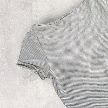 The North Face Womans Tshirt - S חולצת נשים נורת פייס מידה S יד שנייה וינטג'