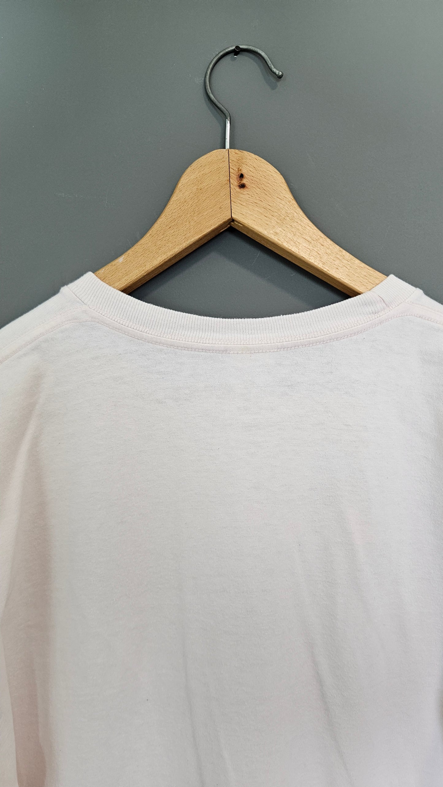 Supreme Logo Tshirt - L חולצת טי לוגו סופרים יד שנייה