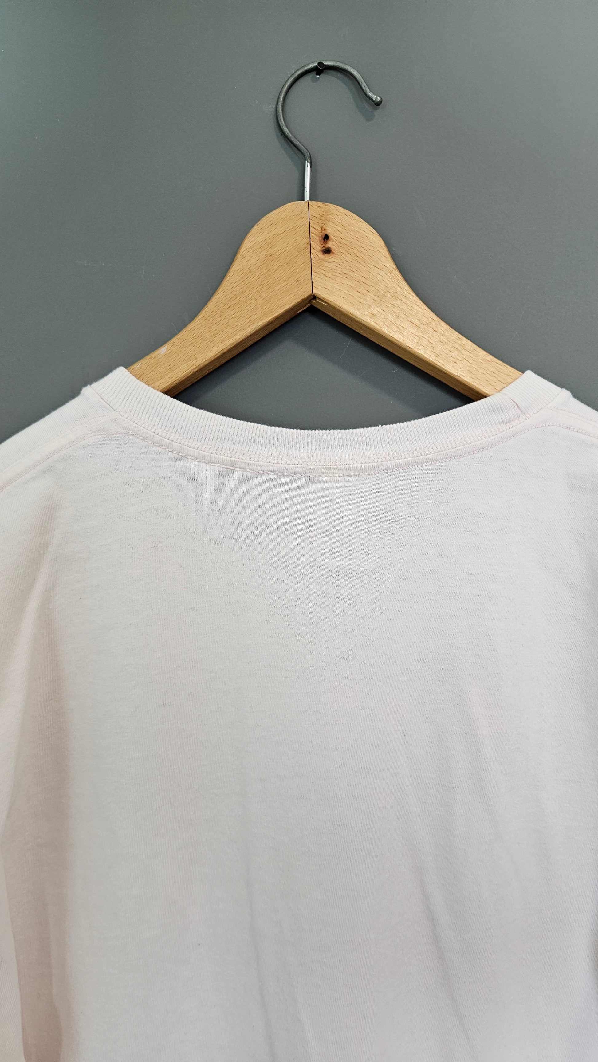 Supreme Logo Tshirt - L חולצת טי לוגו סופרים יד שנייה