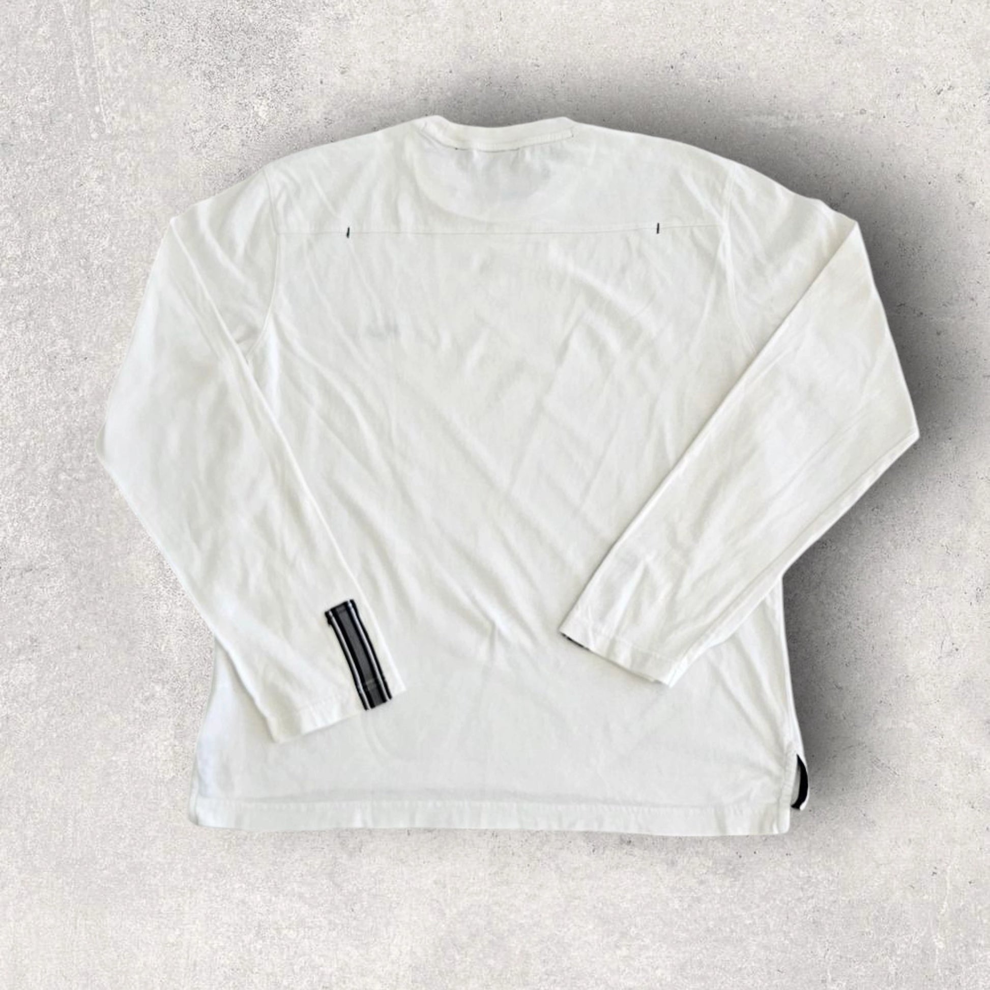 Fila Long sleeve Logo Tshirt - M חולצת לונג סליב פילה לוגו מידה M יד שנייה וינטג'