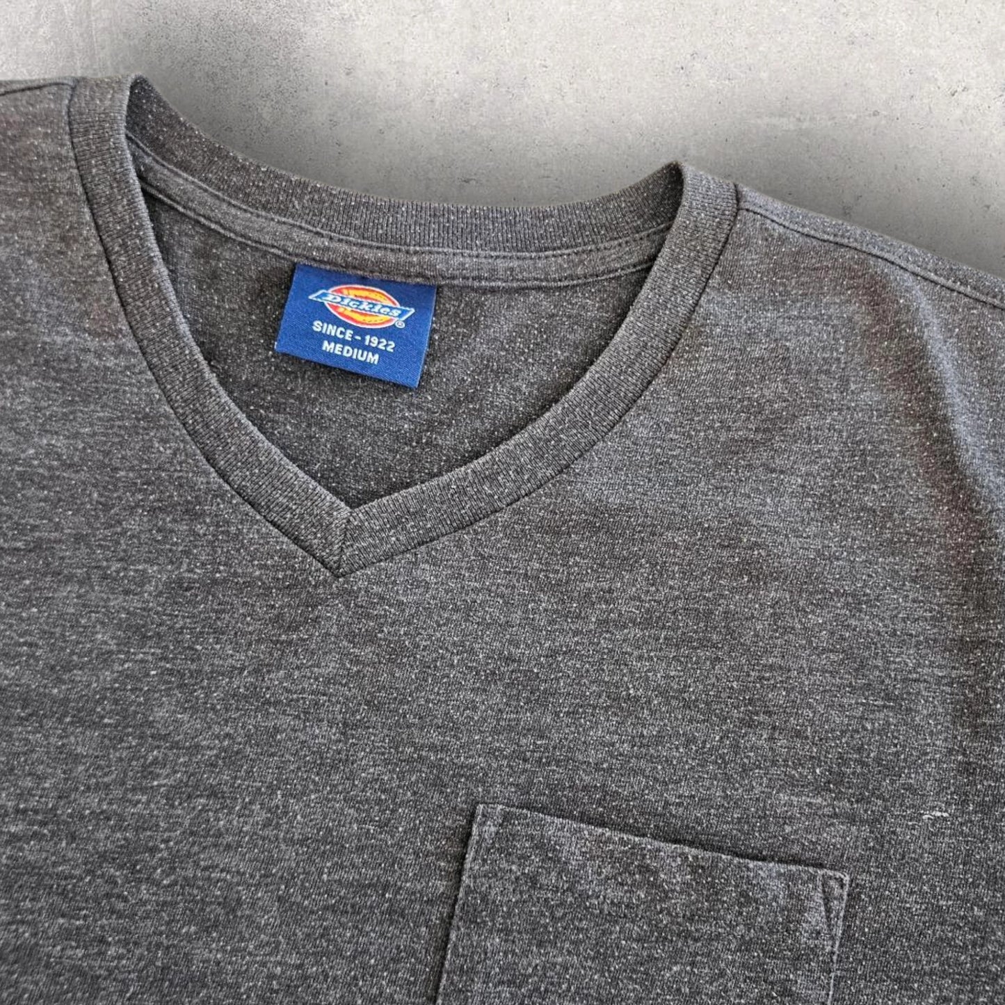 Dickies Pocket Tshirt M - חולצת וינטג' עם כיס