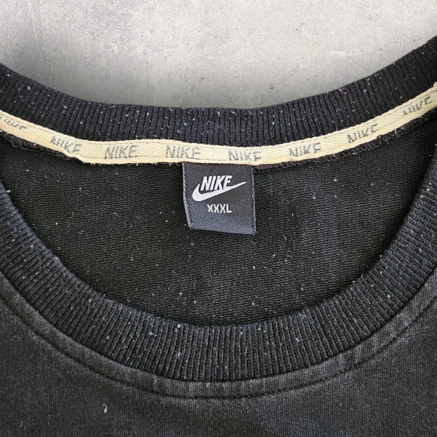 סווטשירט Nike שחור וינטאג' במידה L